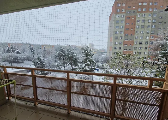 Wyzwolenia Lägenhet *